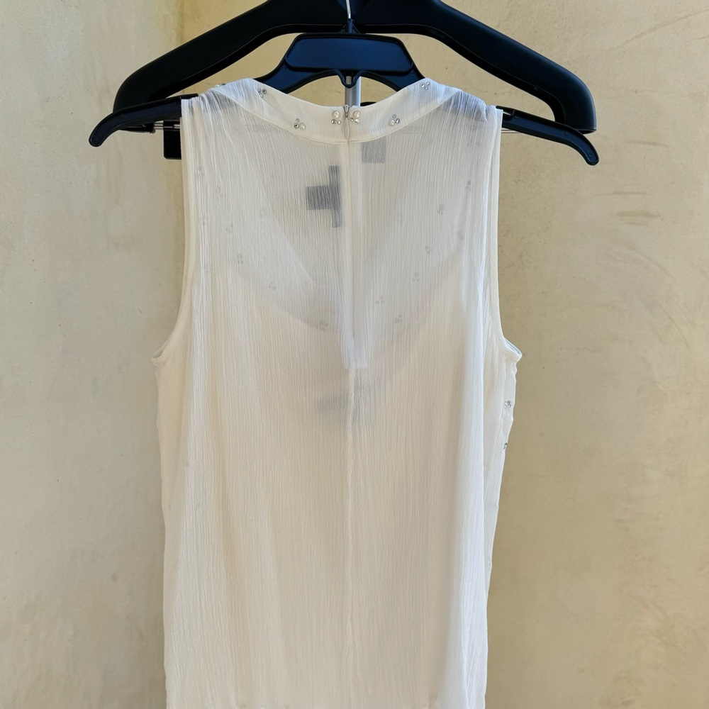St. John V-Neck Tie Front Sleeveless Blouse size M - Picture 5 of 6
